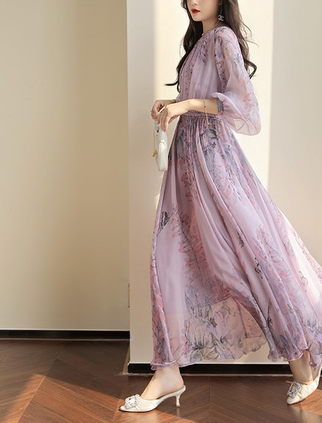 Đầm HỒNG TÍM in hoa 899k ạ