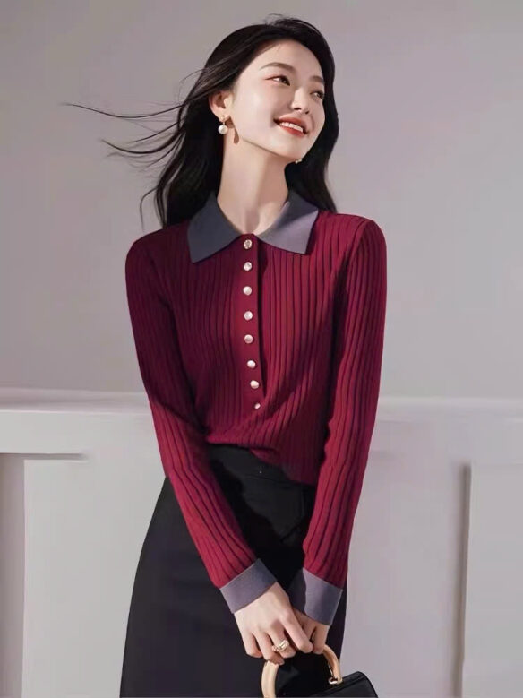 Áo dệt kim polo hàng nút giá 499k ạ.