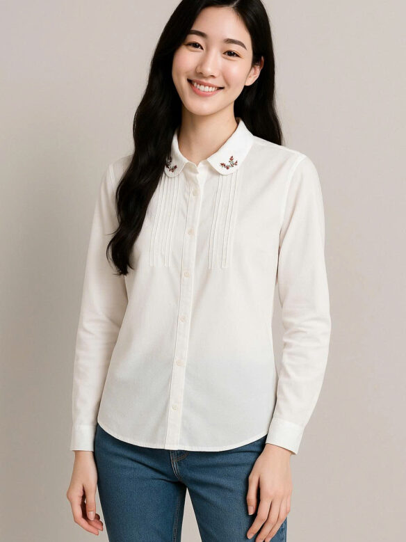 áo thêu cổ giá gốc 550k sale lẻ size còn 299k ( còn size S,M ,L ),